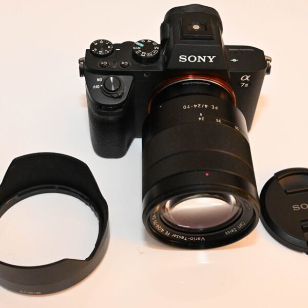 SONY A7 MK2 with Zeiss 24-70mm f4 lens