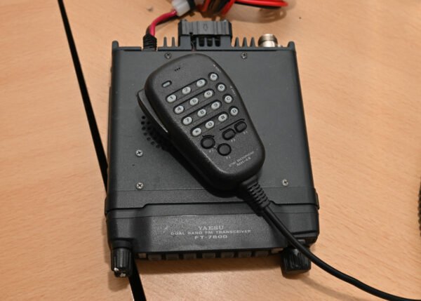 Yaesu FT-7800