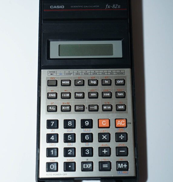 Casio Scientific Calculator - FX 82B