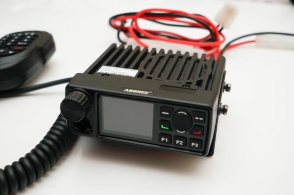AR 25 20 - 25w V/UHF Mobile Radio