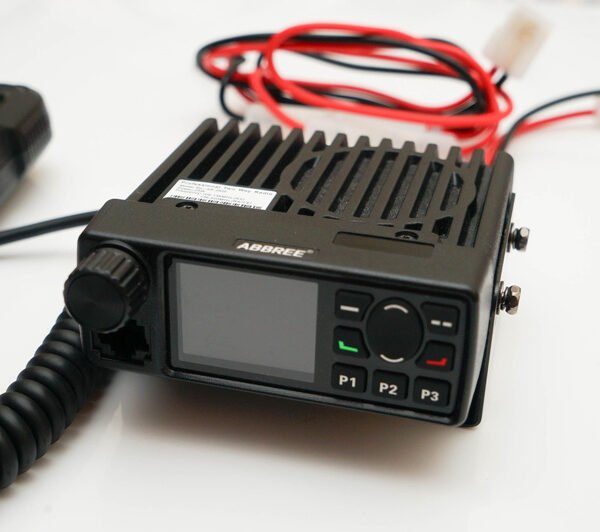 AR 25 20 - 25w V/UHF Mobile Radio