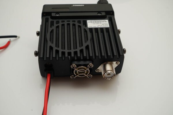 AR 25 20 - 25w V/UHF Mobile Radio