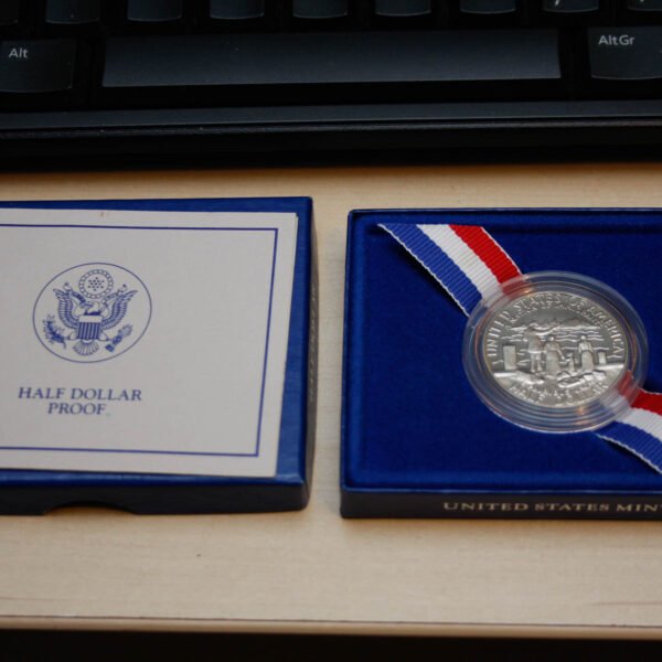 1986-S STATUE OF LIBERTY with COA