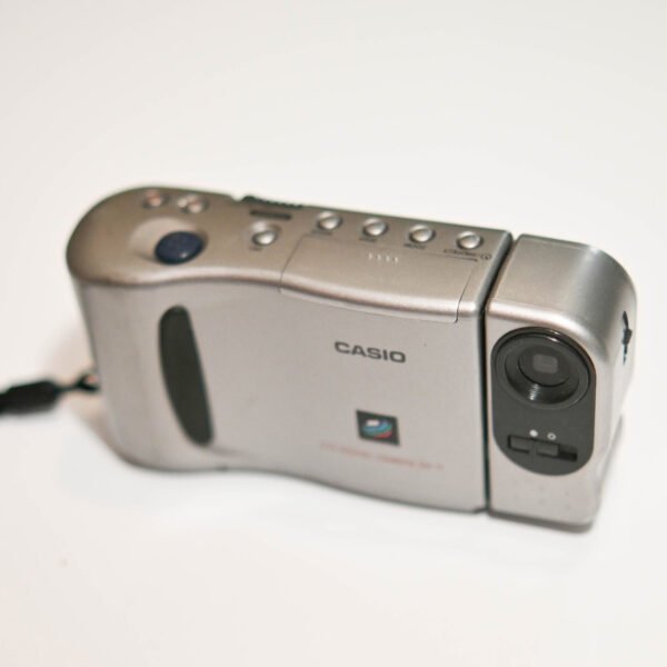 Casio QV-11 Digital Camera