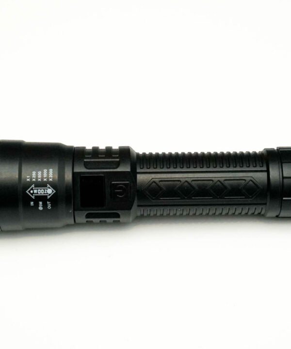 Super Bright LED Tactical Torch