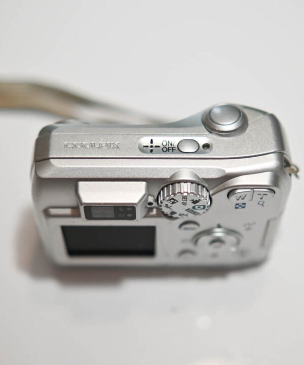 Nikon Coolpix 2200