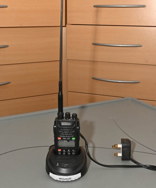 Wouxun 2m / 4m Handheld