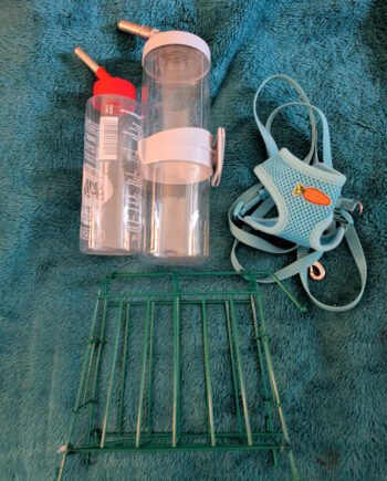 Job Lot of Bunny Hutch Accessories